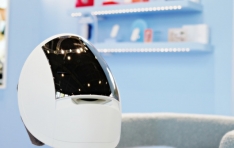 ����ũ��, IFA 2025 ���忡�� �������̽��� ���� ����