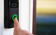 ams OSRAM, �Ҿ˺��� ���� ũ��� ���ο� ������ ���� �����ϴ� ��SMARTLED�� Pure 0201�� ���